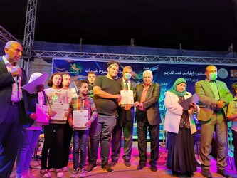 احتفالات فنية على المسرح المتنقل بثقافة الشرقية
