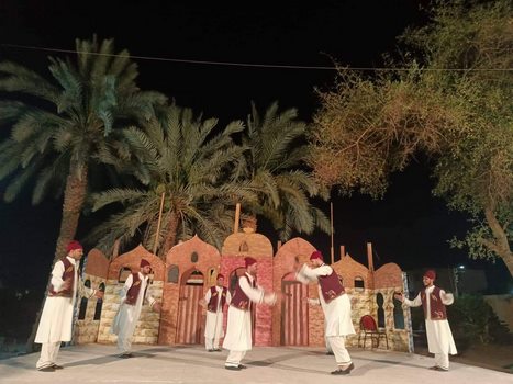 ورش فنية ومحاضرات ومناقشات بالوادى الجديد 