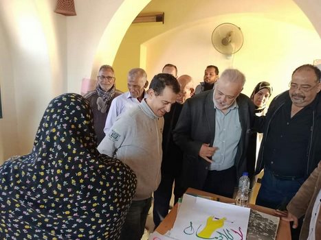 عطوة يتفقد مراسم قرية حسن فتحي بباريس بالوادي الجديد