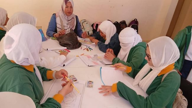 لليوم الثالث.. الثقافة تواصل اكتشاف المواهب في الشلاتين وإقبال على معرض الكتاب