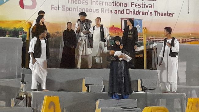 مجانا حتى 13 يونيو.. قومية أسوان تقدم "نوباتيا" ضمن عروض الموسم المسرحي لقصور الثقافة 