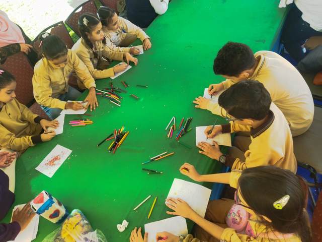 بورش الأطفال والعروض الفنية..  قصور الثقافة تواصل مشاركتها في معرض دمنهور الثامن للكتاب 