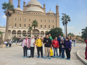 أتوبيس الفن الجميل يصطحب الأطفال في جولة تثقيفية بقلعة صلاح الدين 