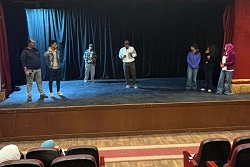 تدريبات مكثفة في ثالث أيام ورش مهرجان المسرح العربي بقصر ثقافة الأنفوشي  