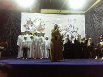 الرضا والنور.. الإنشاد الديني بطامية يجذب جمهور المعز