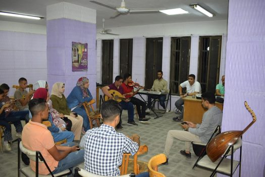 موسيقى عربية وورش فنية بثقافة المنيا 