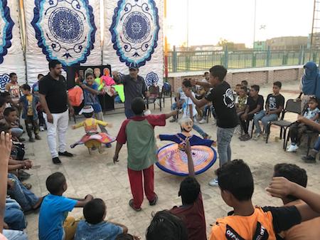 حياة كريمة.. ورشة لتصنيع وتحريك العرائس لأطفال مركز المراشدة بقنا 