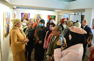 معرض تشكيلى وعروض فنية احتفالا بيوم المرأة العالمى في المنيا