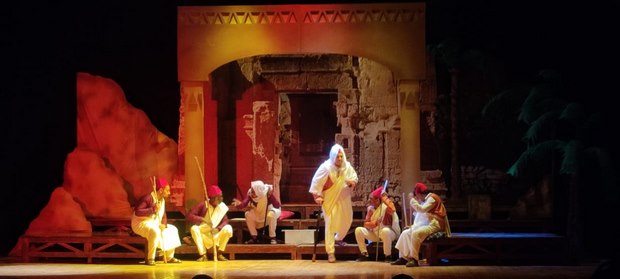 "واحة الغروب" على مسرح قصر ثقافة أسيوط 