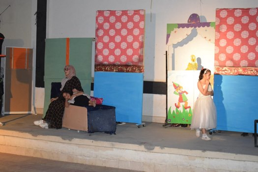 "لعبة وحدوته" لليوم الثاني لنوادى مسرح الطفل بثقافة المنيا 