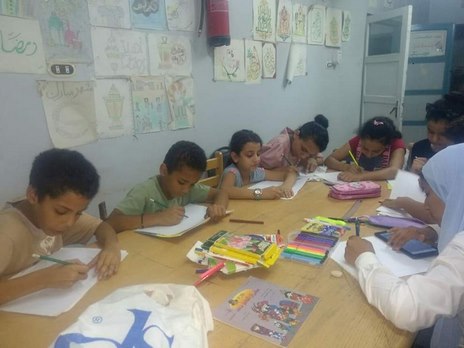 ورش فنية وكورال أطفال ومناقشات بالمنيا