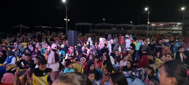 محاضرات وورش وعروض فنية في ليالي المسرح المتنقل بمدينة فايد 