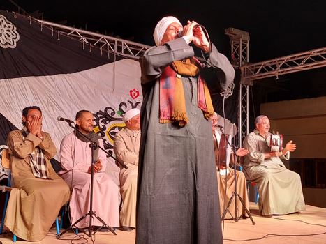 دور المرأة الريفية وأغاني من التراث الشعبي في رابع أيام قافلة أجا الثقافية 