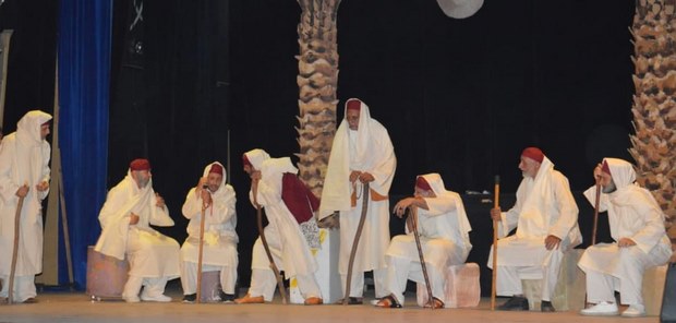 "واحة الغروب" تفتتح أولى عروض الشرائح المسرحية بثقافة بورسعيد