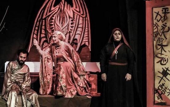 "سيف خشبي".. عرض مسرحي لفرقة قصر ثقافة كفر سعد بدمياط 