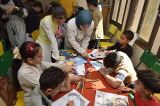 كورال وورش رسم وتلوين في حفل عيد الطفولة بثقافة المنيا 