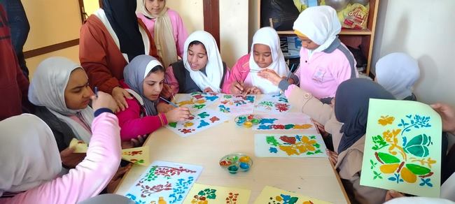عروض فنية وتكريم للموهوبين ..