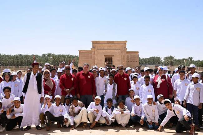 زيارة لمعبد هيبس ضمن أسبوع 