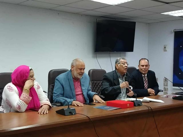 صائد التفاصيل السردية وصاحب الضمير الثقافي.. قصور الثقافة تحتفي بتجربة سمير الفيل في برنامج 