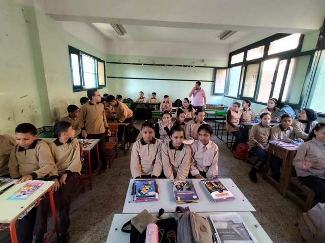 محاضرات وورش فنية..  قصور الثقافة تطلق قوافل التوعية التثقيفية بمدارس القليوبية 