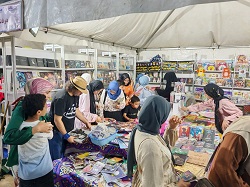 بأغاني النصر.. فرقة أبو قير للموسيقى العربية تتألق بمعرض دمنهور الثامن للكتاب 