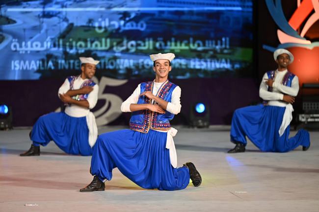 عروض لفرق الهند وسريلانكا ولبنان في مهرجان الإسماعيلية للفنون الشعبية