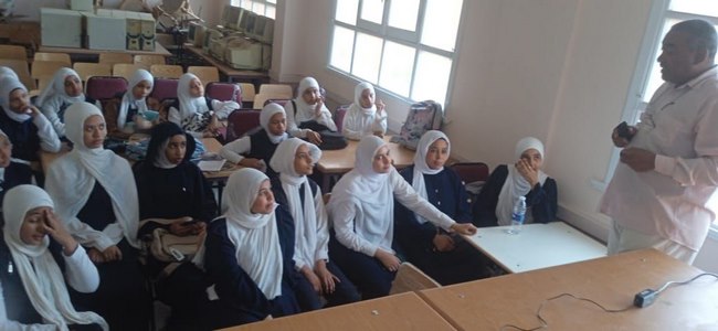 أساسيات كتابة القصة القصيرة في نقاشات قصور الثقافة بقنا 