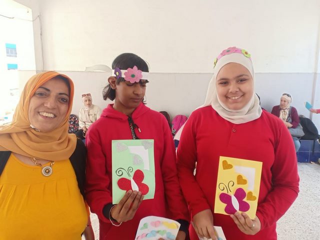 ورش واسكتشات مسرحية في احتفالية الثقافة باليوم العالمي للطفل بمدرسة الأمل للصم والبكم 