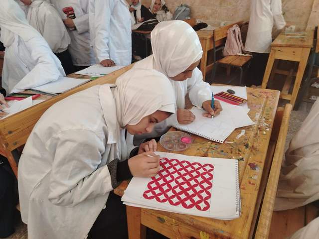 قصور الثقافة تقدم فعاليات متنوعة في القافلة الثقافية بقرية الرياض ببني سويف