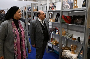 اللبان يتفقد جناح قصور الثقافة في أول أيام معرض الكتاب وسط إقبال جماهيري كبير 