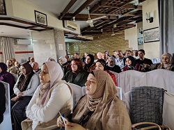 عناصر الثقافة الشعبية في نقاشات برنامج 