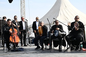 فرقة بورسعيد للموسيقى العربية تتألق بمعرض القاهرة الدولي للكتاب 