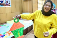 مراحل تصنيع الدمى في ورشة المسرح الأسود لدعم الأطفال ذوي فرط الحركة