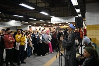 السيرة الهلالية تصل مترو الأنفاق في عرض فني للمرة الأولى 