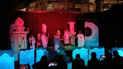 فرقة المنيا القومية تقدم العرض المسرحي "رحلة مسخ الكائنات"