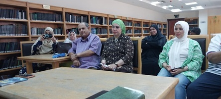 مناقشات حول الوعي البيئي في صالون الثقافة الجماهيرية ببورسعيد 