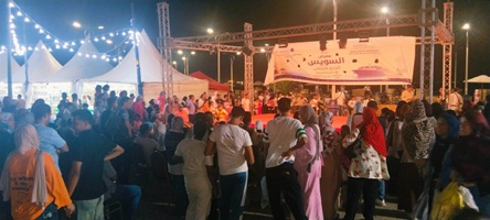 تفاعل كبير مع فرقة أطفال الإسماعيلية للفنون الشعبية في معرض السويس الرابع للكتاب