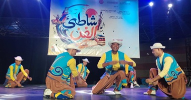 كورال التذوق وفرقة الحرية للفنون الشعبية في سهرة فنية جديدة في 