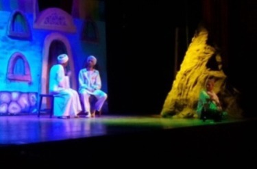 العرض المسرحى دُهيبة يواصل نجاحه على مسرح المركز الثقافي بطنطا 