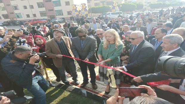 عواض يشهد افتتاح ميدان ستالينجراد في بور سعيد 