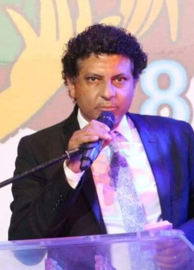 عادل حسان  مديرا لمسرح الشباب لعام ثالث