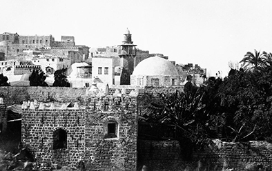 المسرح المصري في فلسطين قبل نكبة 1948(8) يوسف وهبي يكرم في القدس ويحبس في حيفا