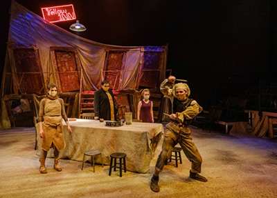 نقد الأداء المسرحي  الكتابة الحية كإبداع فينومينولوجى(2)